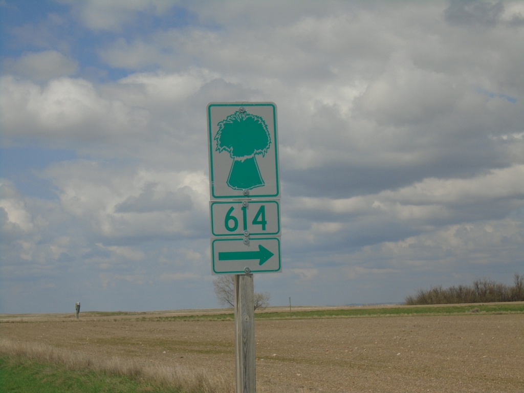 SK-18 West Approaching SK-614