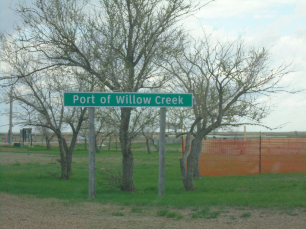 SK-21 South - Port of Willow Creek