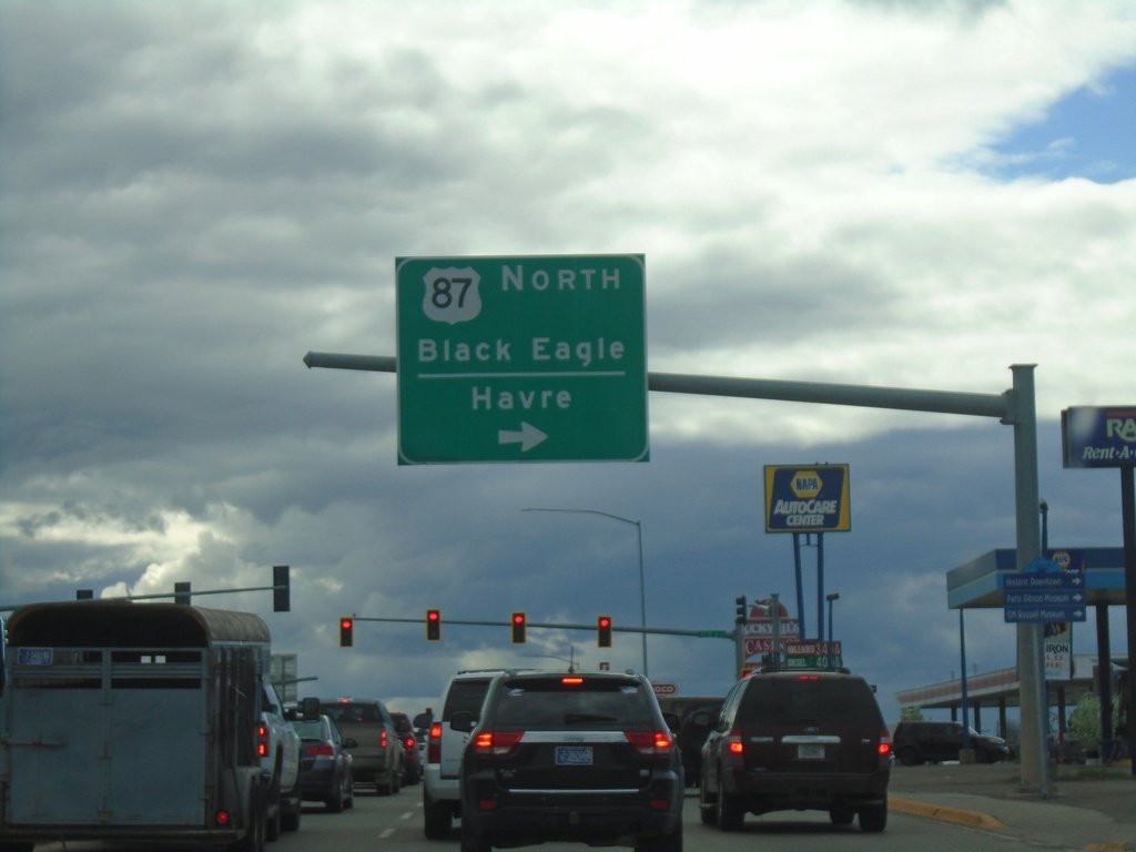 US-87/US-89/MT-3 North/MT-200 West at US-87 North Split