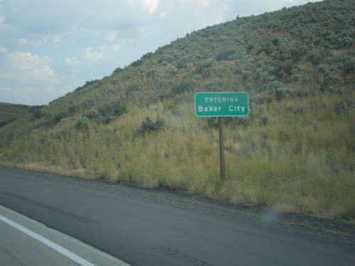 I-84 West - Entering Baker City