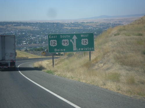 US-95 South Approaching US-12