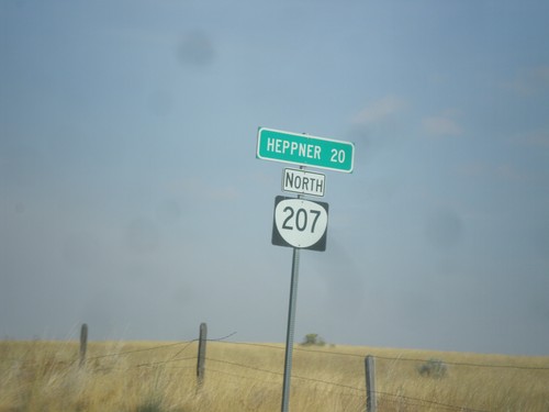 OR-207 North - Distance Marker