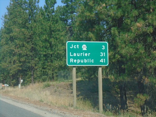 US-395 North/WA-20 West - Distance Marker