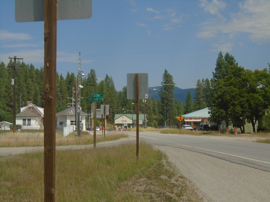 End of US-395 North at the US/Canada Border