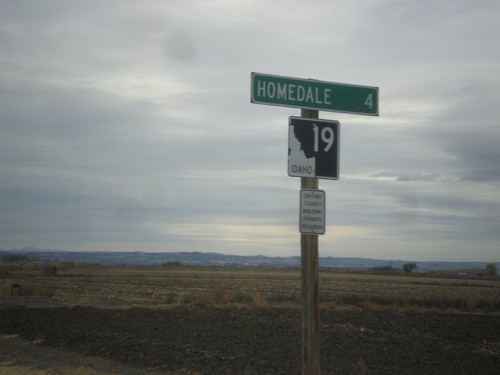 ID-19 East - Distance Marker