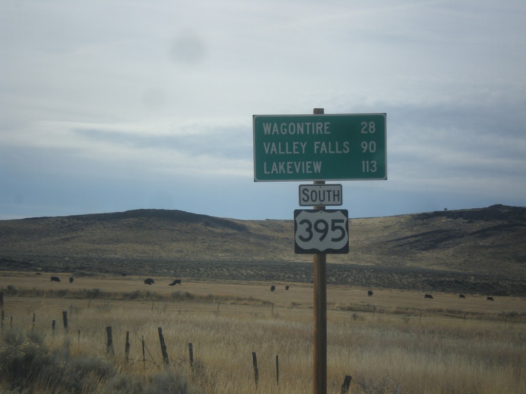 US-395 South - Distance Marker