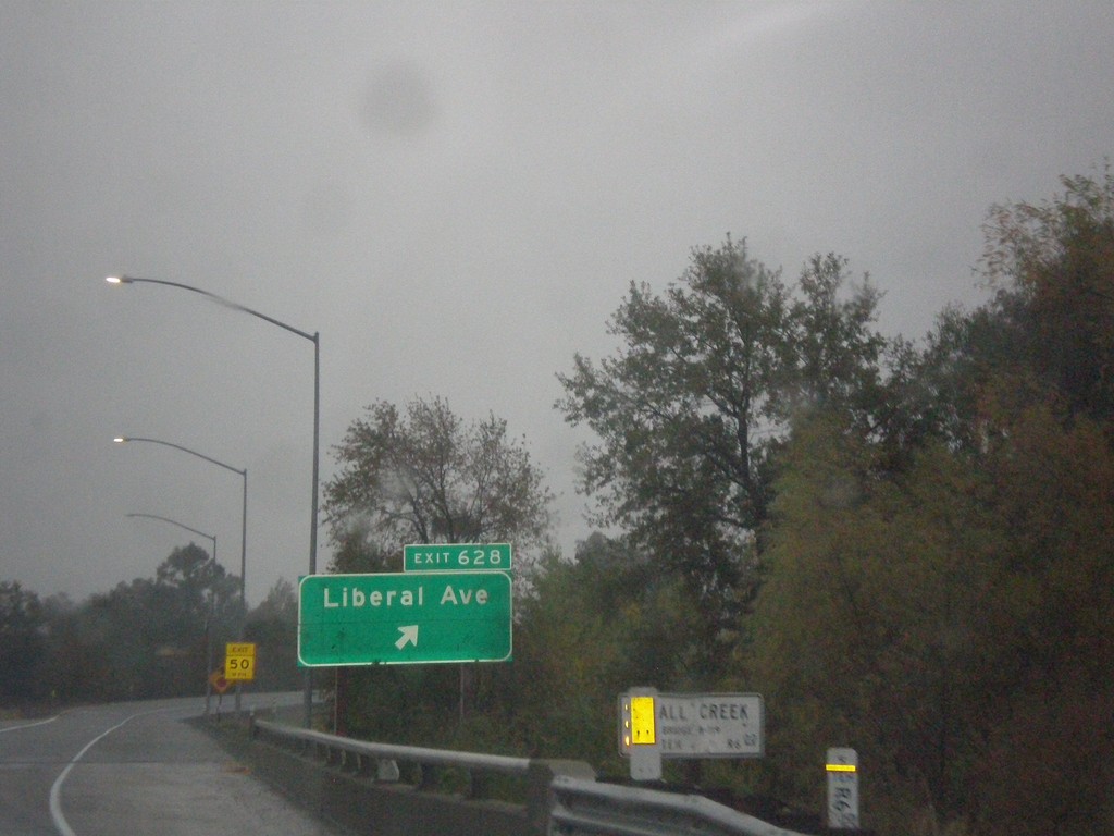 I-5 South - Exit 628