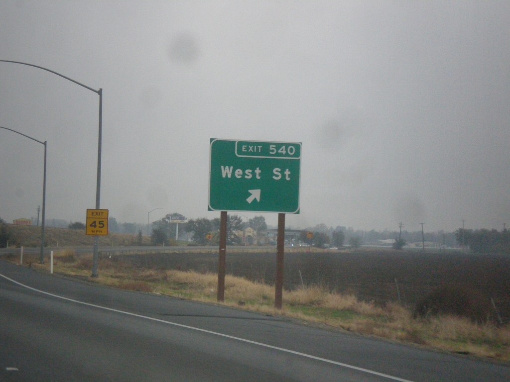 I-5 South - Exit 540