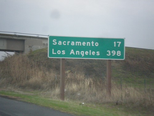 I-5 South - Distance Marker