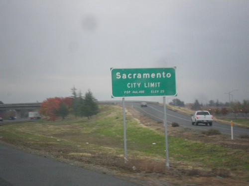 I-5 South - Entering Sacramento