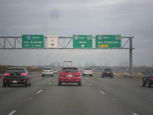 I-5 South - Exit 522