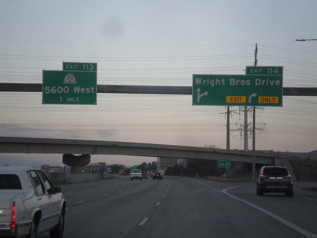 I-80 West - Exits 114 and 113