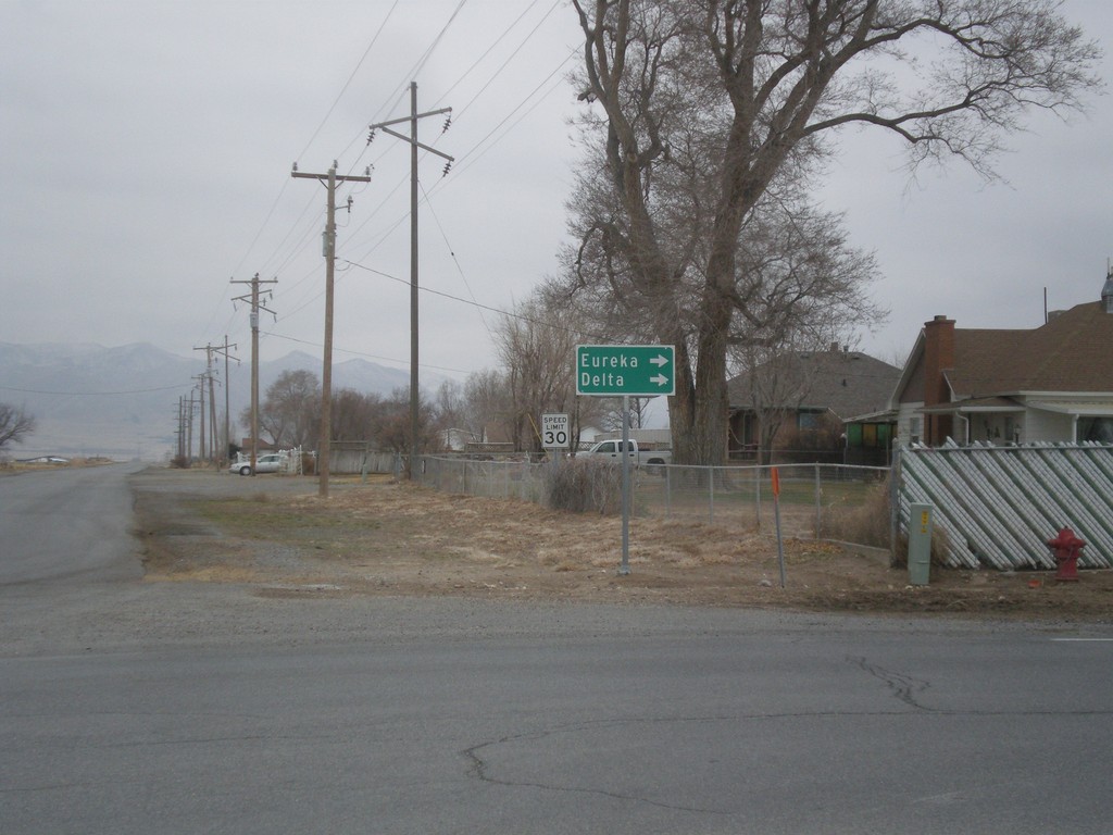 End UT-68 South at US-6