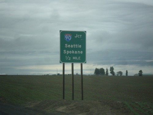 WA-261 North Approaching I-90