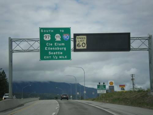 US-2 West/US-97 South Approaching US-2/US-97 Split