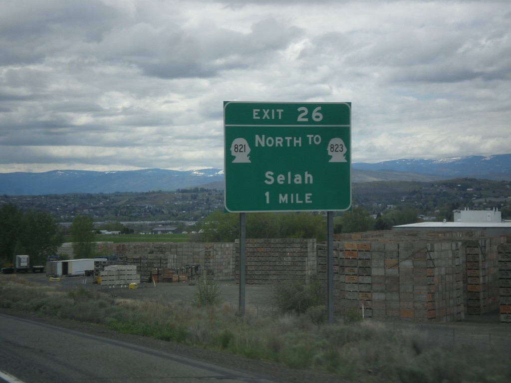 I-82 East - Exit 26