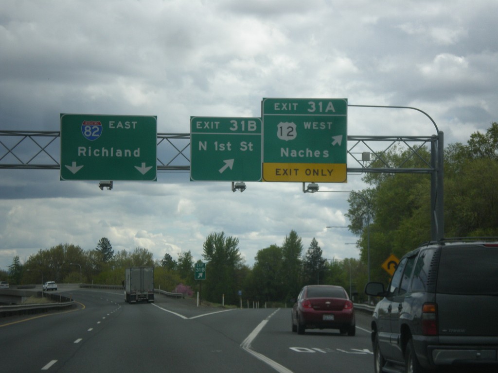 I-82 East - Exits 31A and 31B