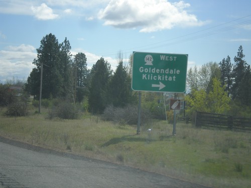 US-97 South at WA-142 West