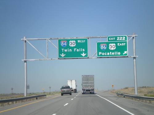 I-84 West - Exit 222