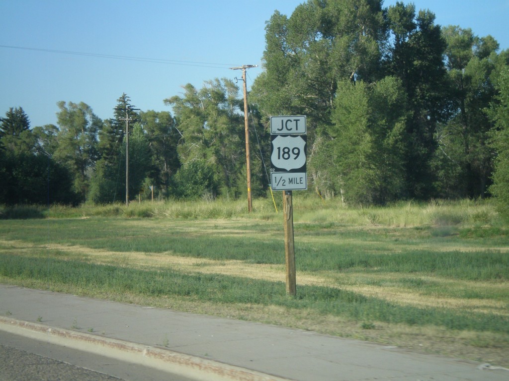 WY-233 South Approaching US-189