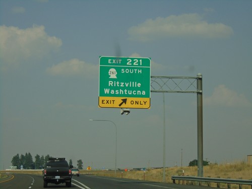 I-90 East - Exit 221