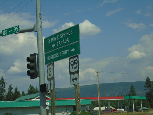 Sand Hill Road East at US-2 and US-95 Junction