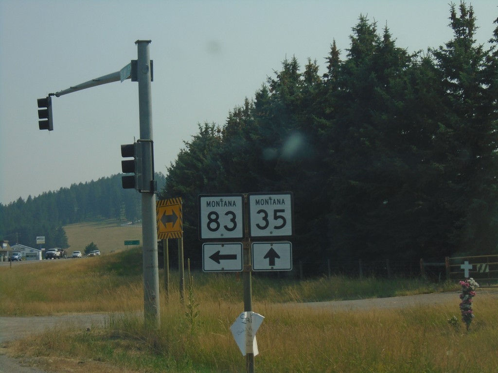 MT-35 South at MT-83 - Flathead County