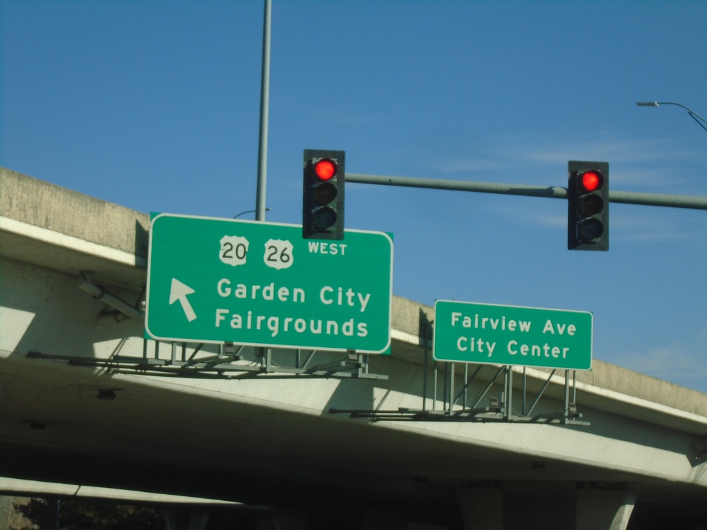 Fairview Ave. East Approaching US-20/US-26 West