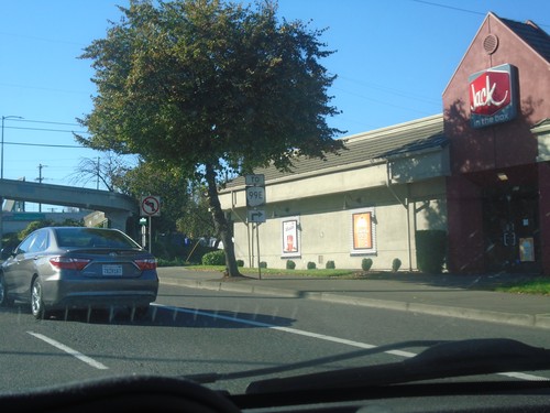 US-26 West at SE 9th Ave (To OR-99E)