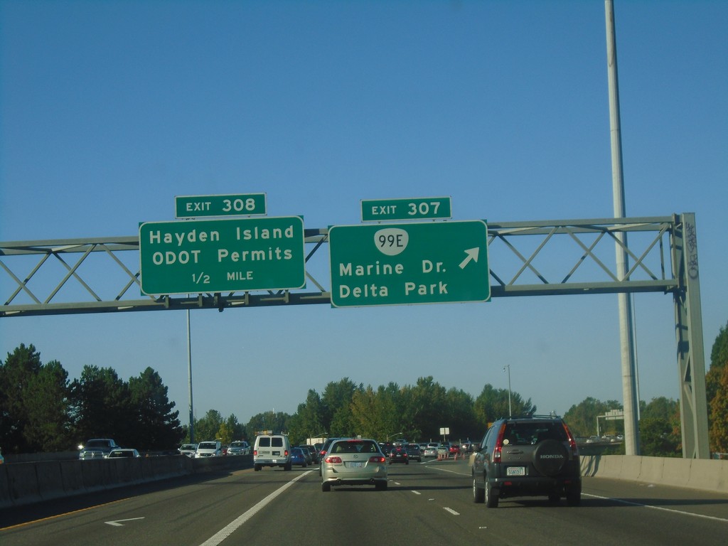 I-5 North Exits 307 and 308