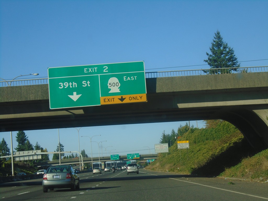 I-5 North - Exit 2