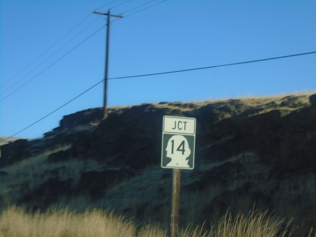 US-197 North Approaching WA-14