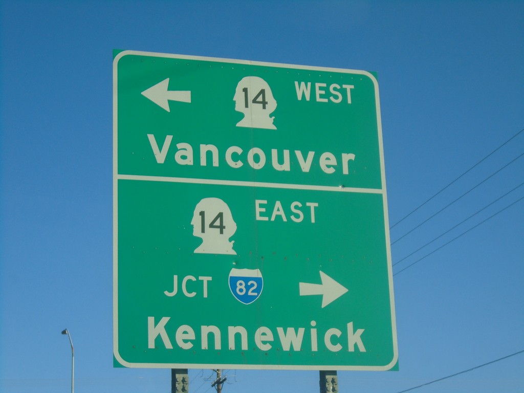 End US-197 North at WA-14