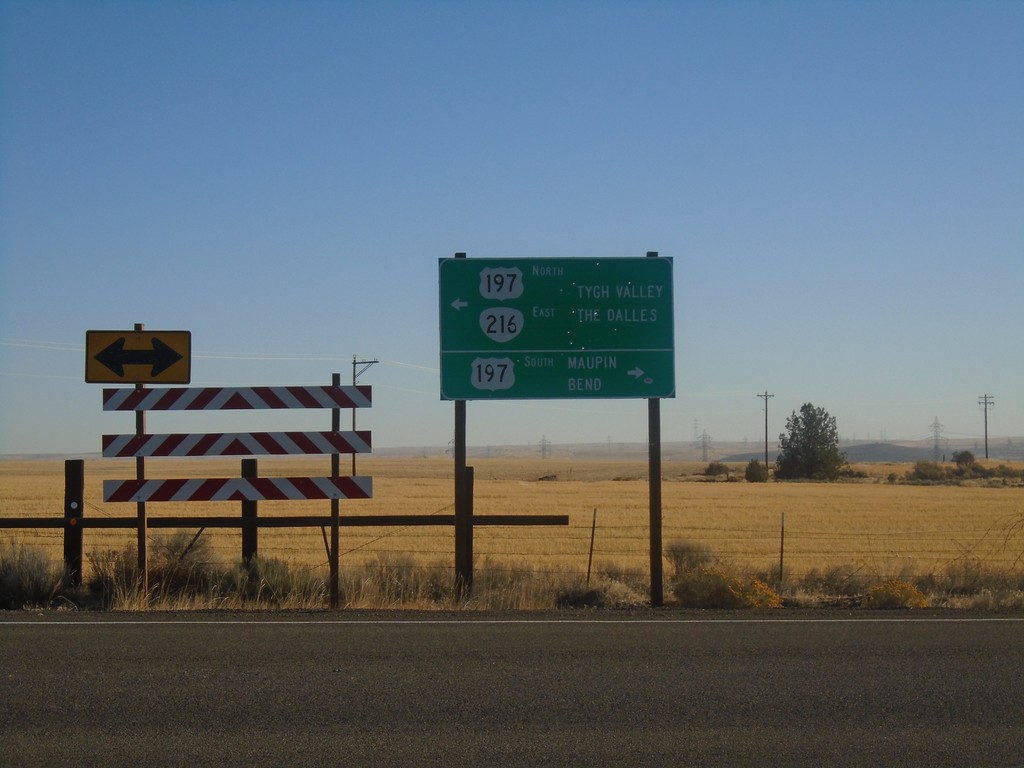 OR-216 East at US-197