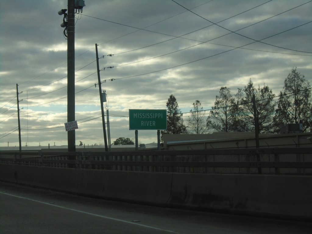 US-90 West - Mississippi River