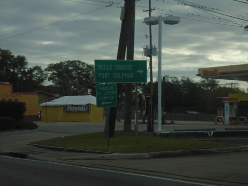 Bus. US-90 East Offramp at LA-23 South