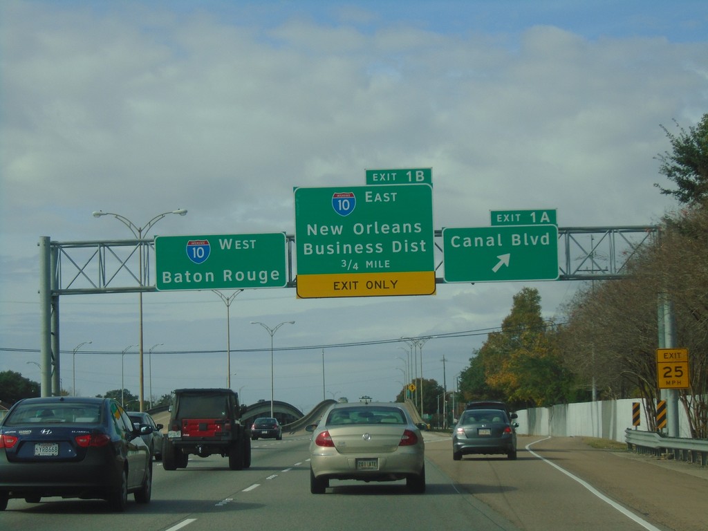 I-610 West - Exits 1A and 1B