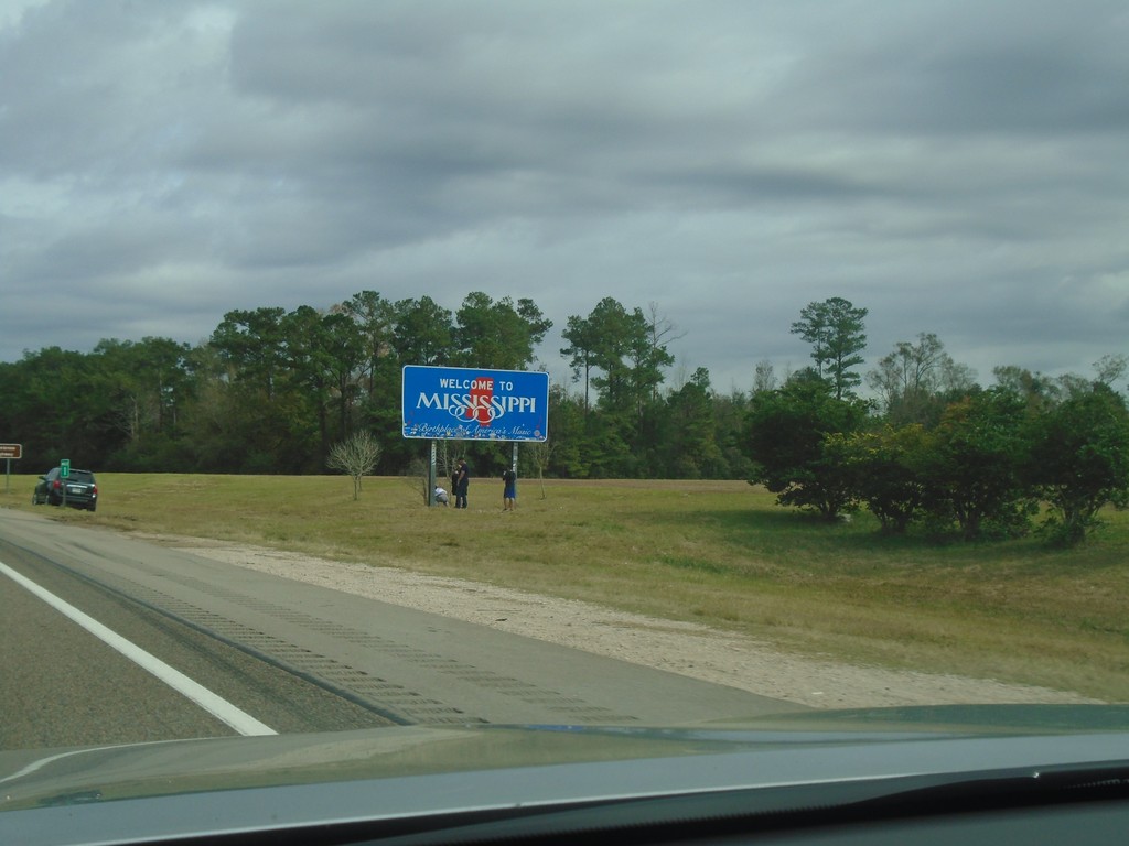 I-10 East - Entering Mississippi