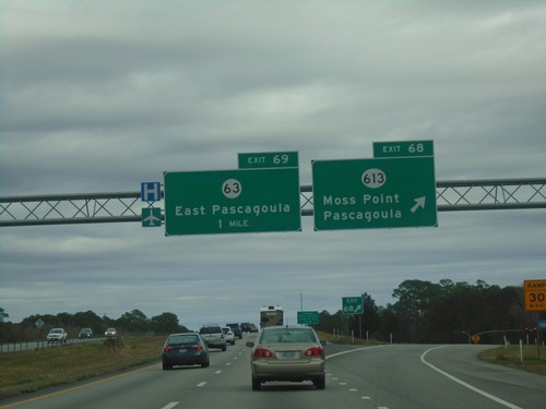 I-10 East - Exits 68 and 69