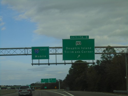 I-10 East - Exits 17A-B