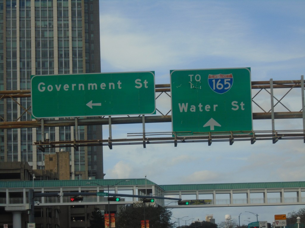 I-10 - Exit 26B Offramp at Government St.