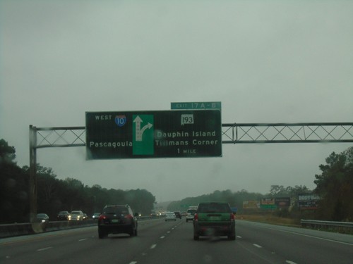 I-10 West - Exits 17A-B