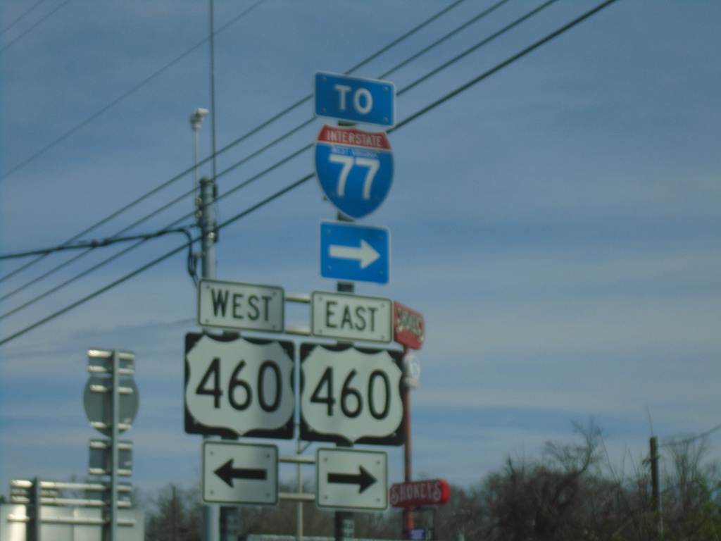 Ambrose Lane (WVCR-27/3) North at US-460