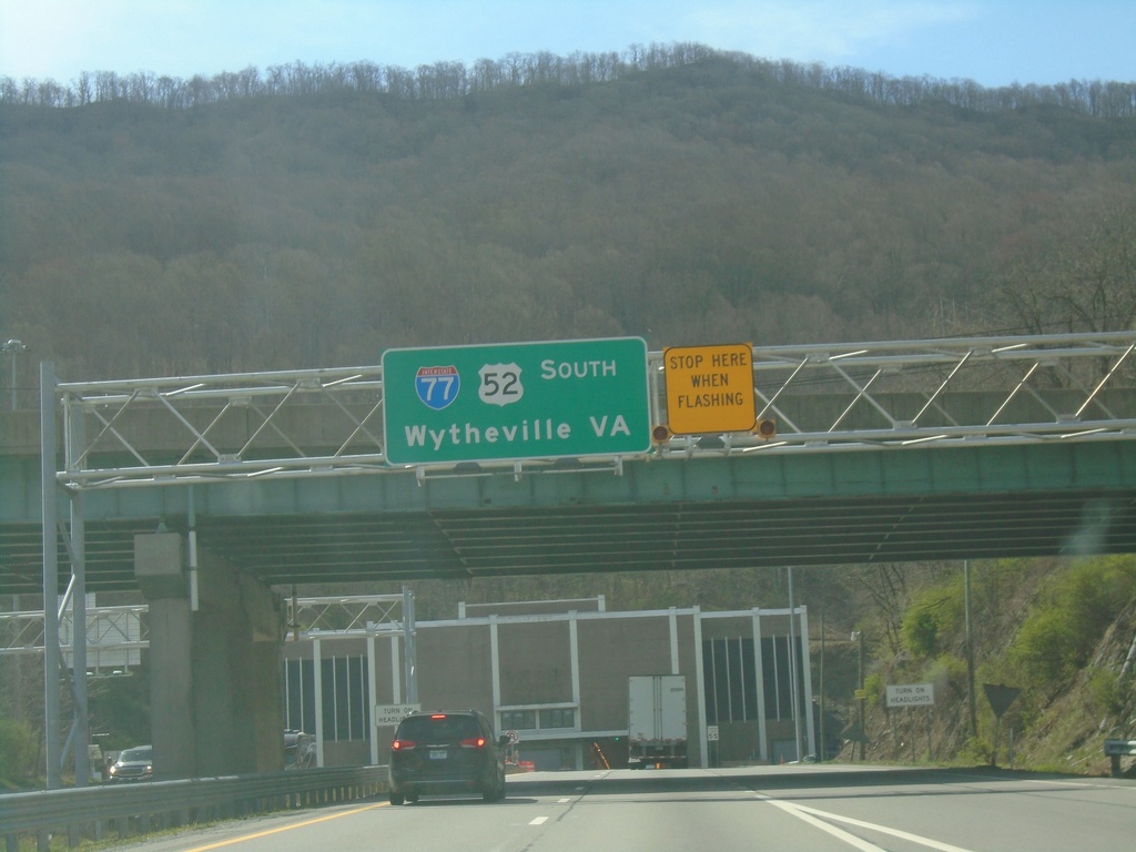 I-77 South Approaching East River Mountain Tunnel