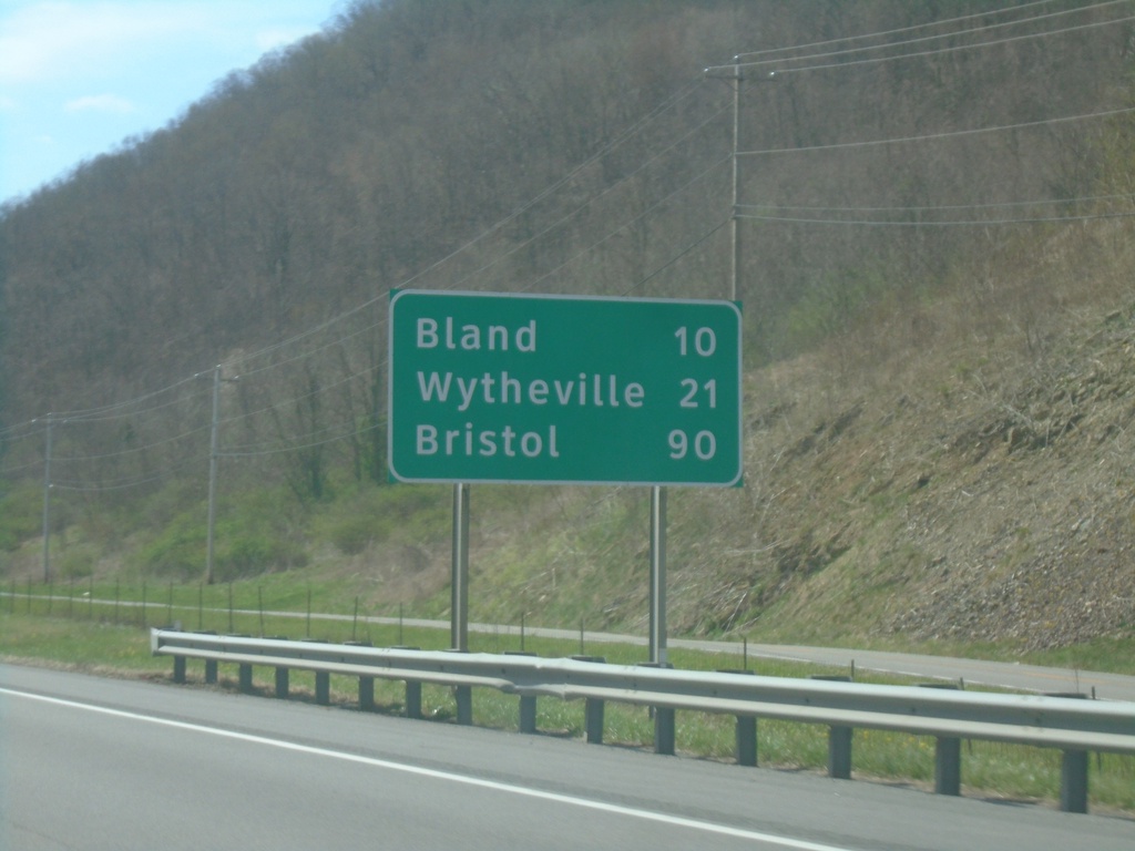 I-77 South - Distance Marker