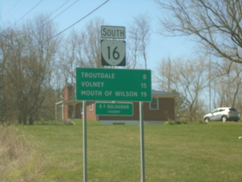 VA-16 South - Distance Marker