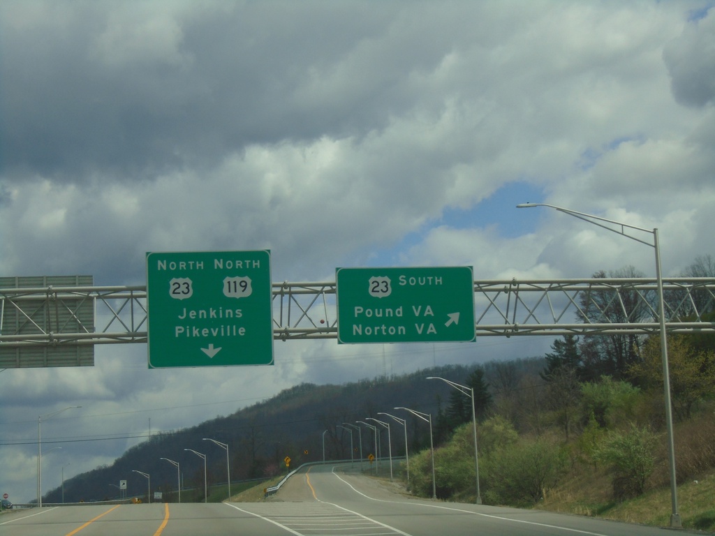 US-119 North at US-23 - Payne Gap