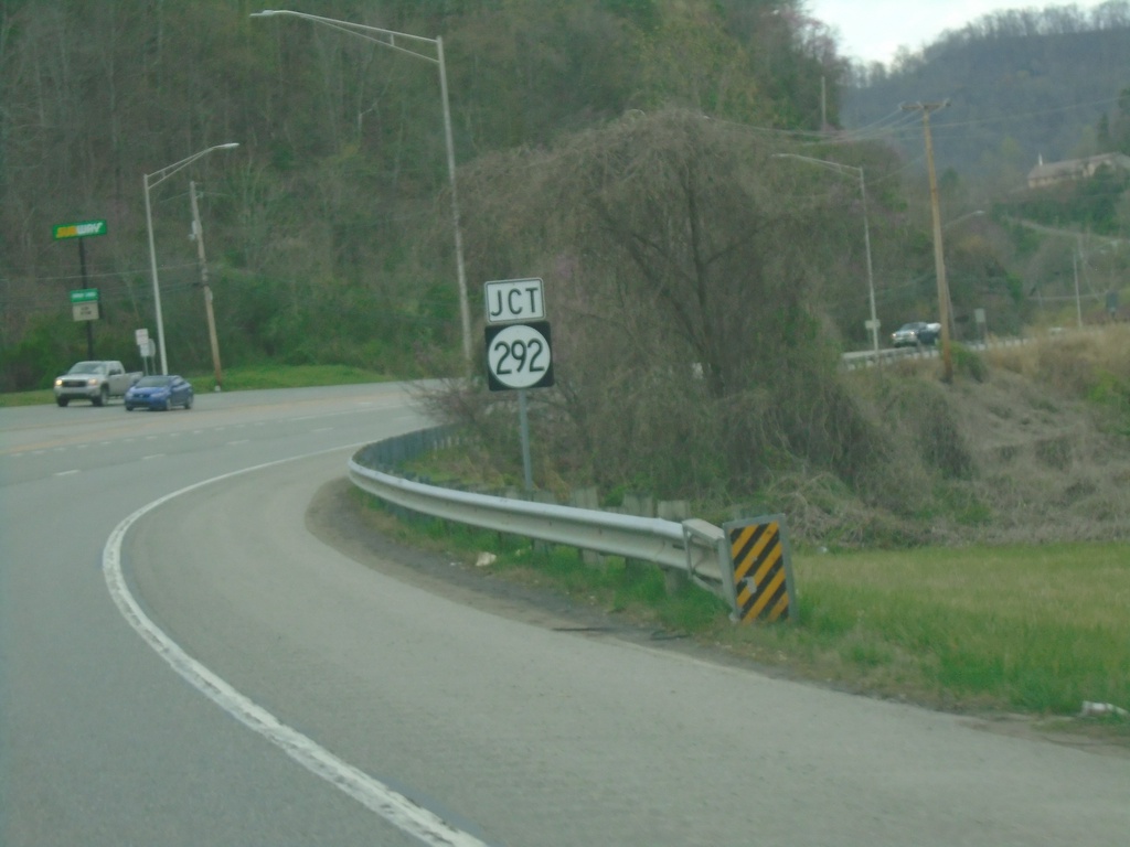 US-119 North Approaching KY-292