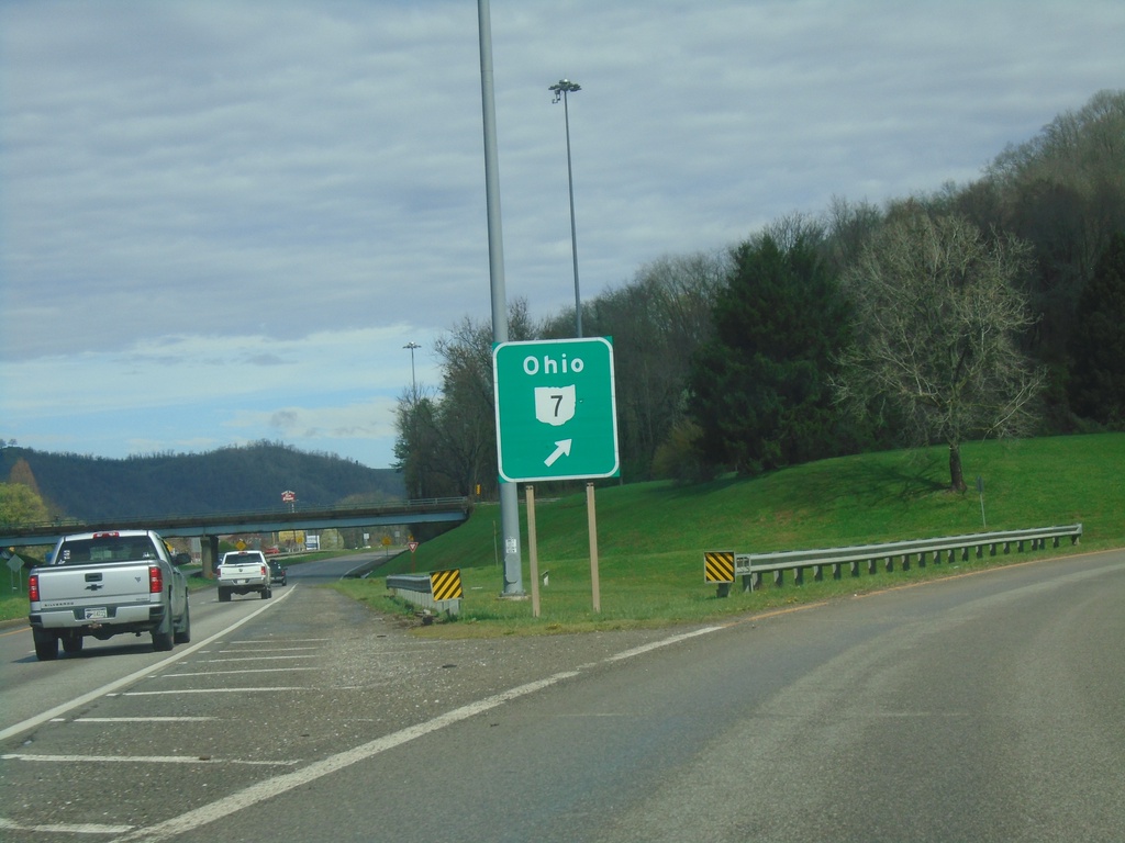 WV-2 North At New Martinsville Bridge to Ohio