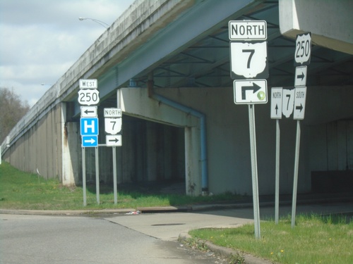US-250 West at OH-7 North Ramp